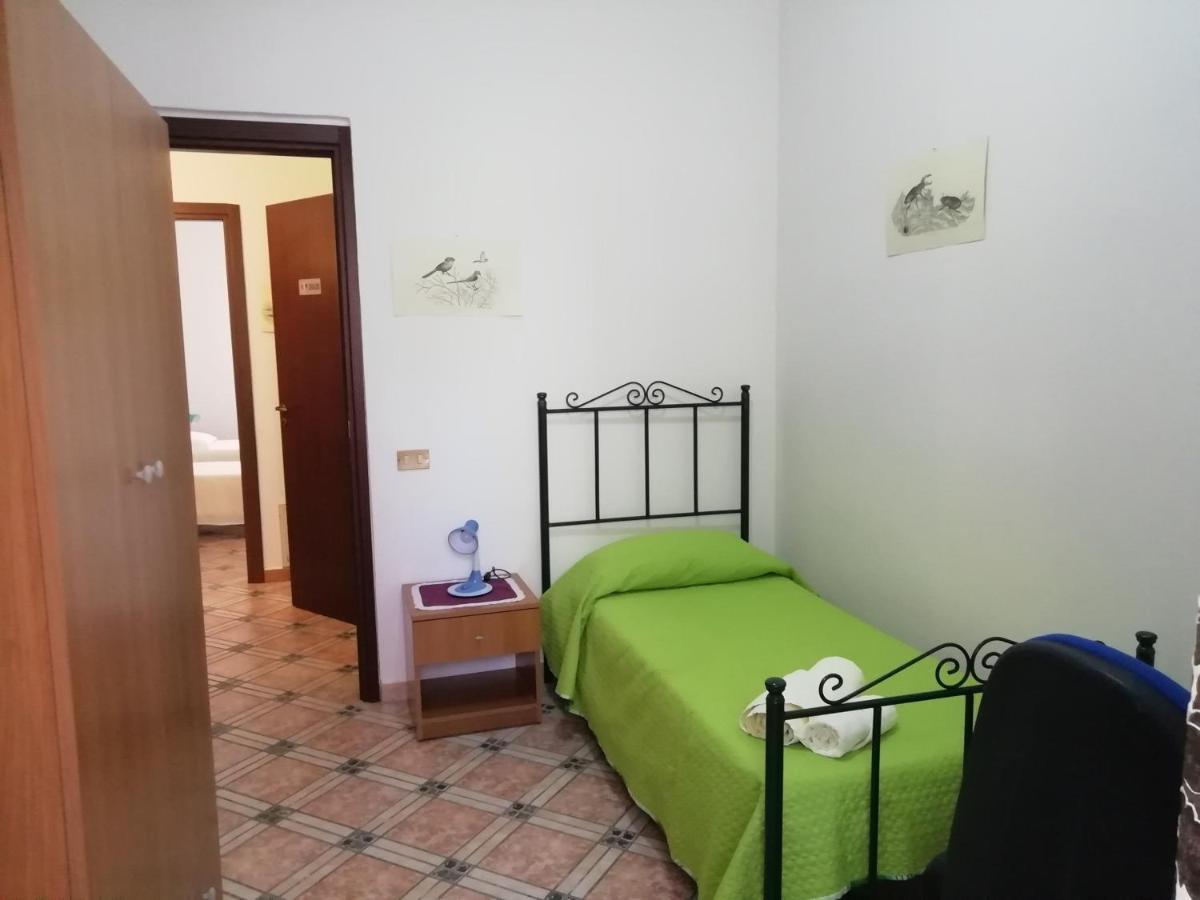 Casa Claudia Hotel Palermo Esterno foto
