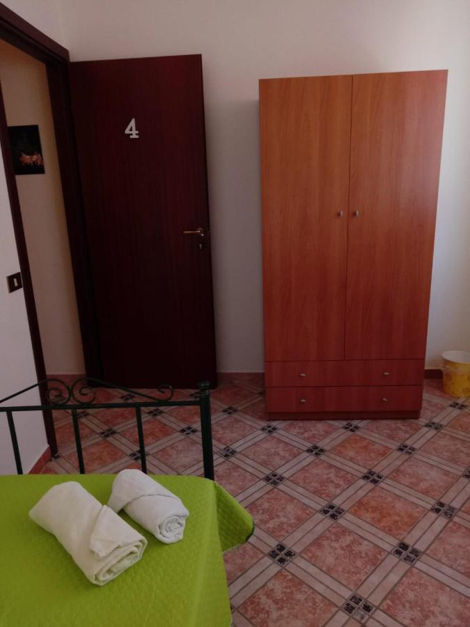 Casa Claudia Hotel Palermo Esterno foto