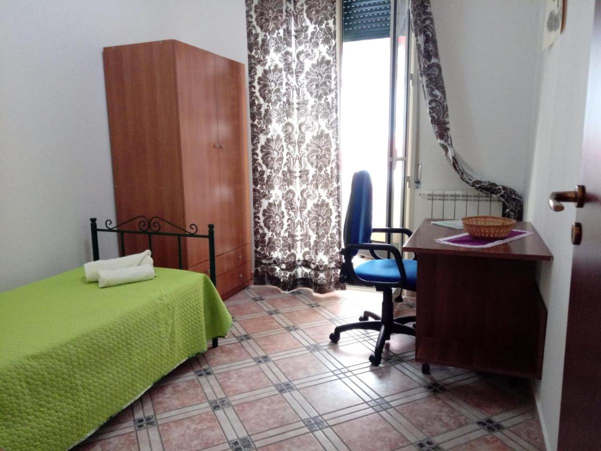 Casa Claudia Hotel Palermo Esterno foto