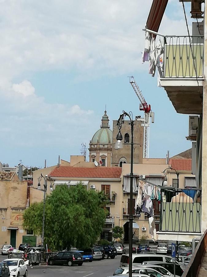 Casa Claudia Hotel Palermo Esterno foto